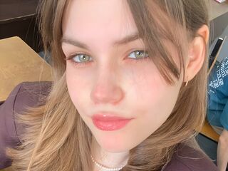 naughty camwhore JeniceArmster