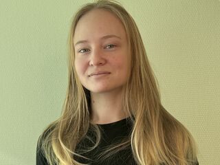 naked girl with cam fingering JeniferFerrarini