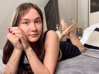 naked camgirl masturbating with vibrator JessicaHeat