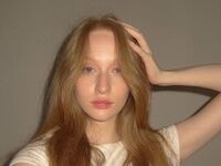 naughty camgirl fingering shaved pussy JoGranieri