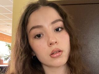 beautiful cam girl JulyLarain