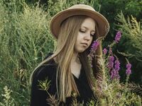 extreme cam picture KarenLowe