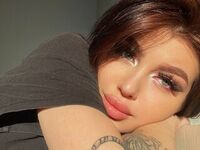 camgirl playing with sex toy KarolinaKaren