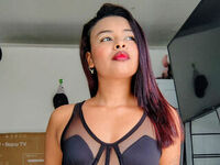 webcamgirl KasandraCastillo