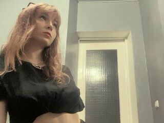 naked girl with live cam fingering KatheSanagustin