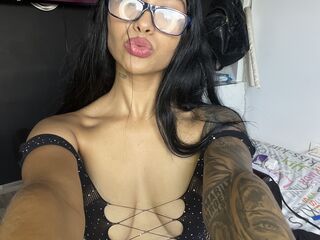 adult webcam chat KatieReyes