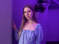 naked camgirl KatyCaramel