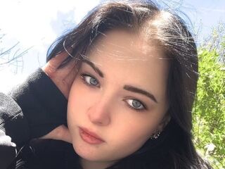 cam girl masturbating with vibrator KelleeLobdell