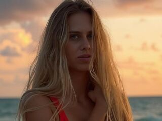 hot cam girl fingering pussy KiraBen