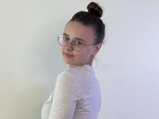 webcam strip tease show LarraineKaber