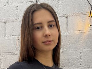 jasmin nude chat LaurynTinkle