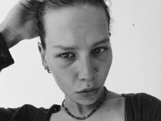 live webcam model LeeanneYepes