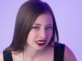 camgirl porn cam LennaPhillips