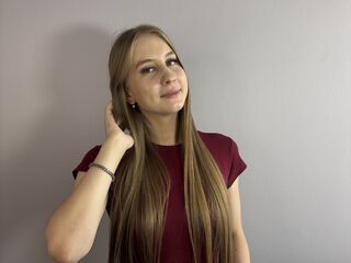 hot sex webcam LeolaHunkins