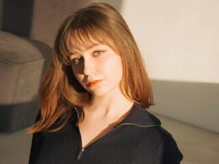 girl cam sex LeomaBras