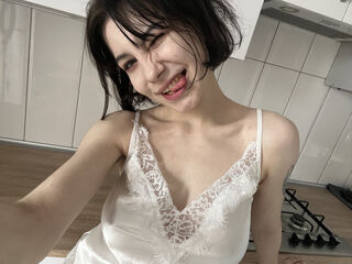 nude camgirl pic LesterCaltabiano