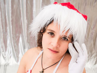 camslut showing pussy LiaRobins