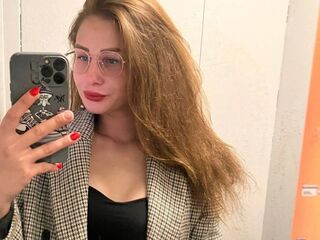 adult livecam LillieMann