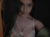 camgirl webcam LioraMist