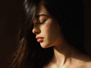 naked girl with cam masturbating LisaColee