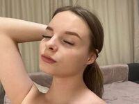 masturbating LisabethMyslim