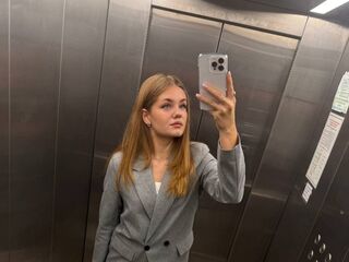 naughty web cam LizzieIacovino