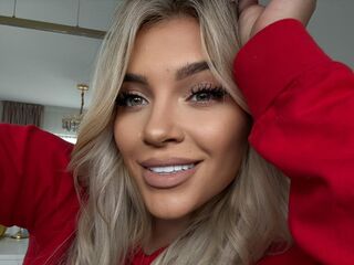 hot girl cam photo LorennaRyan