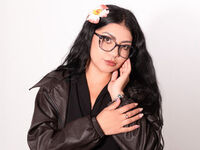 free live webcam picture LunaBlur