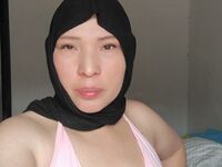 shaved pussy webcam LunaCalientes