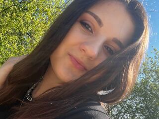 chat MaryannaShumway