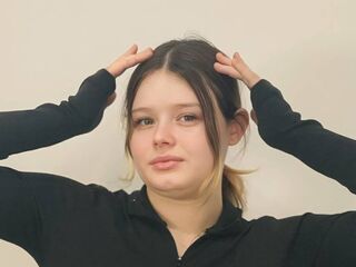 shaved pussy web cam MauritaRoberge