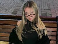 web cam chat MaviCastro