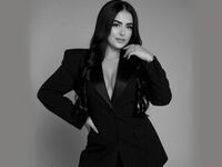 cam girl playing with sextoy MeghanGomes