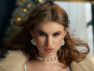 naughty cam girl fingering pussy MelanieJhonson