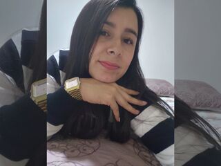 camgirl playing with dildo MelisaBlom