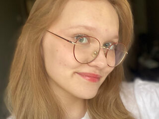 hot cam slut MicahCussins