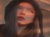 naughty cam bitch MilaLyra