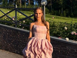 nude cam picture MirianaFarris