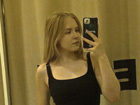 chat room MolliMcDaniel