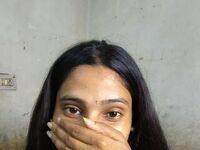 topless cam girl MuskaanSingh