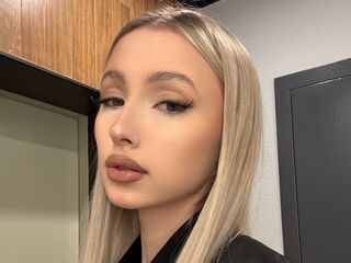 webcam photo MyongDegado