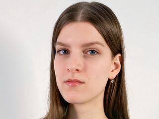 naked girl with cam MyrtieKatula