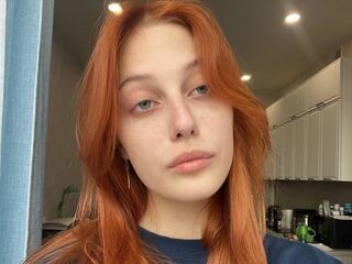 hardcore show NiaDoussan