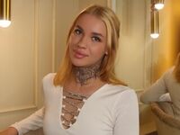 naked webcam girl photo NicoleClaires