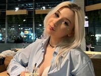 kinky video chat performer OdetteBoustead