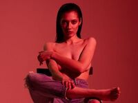 chat with cam OksanaRai