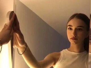 shower cam PansyGandara