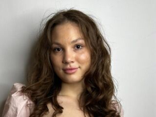 babecam RegenaCrichlow