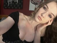 camgirl playing with sextoy RhylieHazel