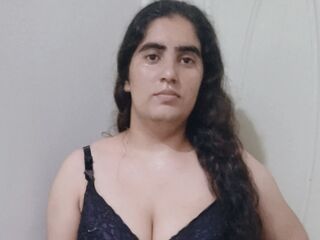free nude cam SafinaAngel